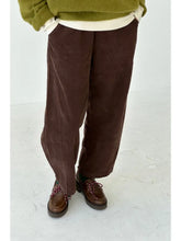 Load image into Gallery viewer, LE BON SHOPPE CORDUROY ARC PANTS || CHOCOLATE