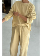 Load image into Gallery viewer, LE BON SHOPPE NATURELLE TEE || BUTTER