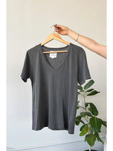 Load image into Gallery viewer, LE BON SHOPPE ORGANIC COTTON LA VIE TEE || VINTAGE BLACK