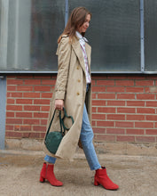 Load image into Gallery viewer, SUBMARINE CIRCLE SHOULDER BAG