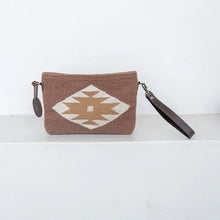 Load image into Gallery viewer, FUEGO CONVERTIBLE CLUTCH || OAXACAN TEXTILE 3-in-1