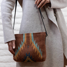 Load image into Gallery viewer, WANDER CROSSBODY