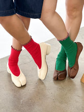 Load image into Gallery viewer, LE BON SHOPPE RUFFLED MODAL SOCKS || PAPRIKA - BROWN EDGE