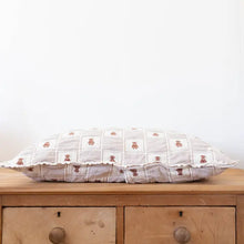 Load image into Gallery viewer, NEW GRAIN PATCHWORK PILLOWCASE || TEDDY
