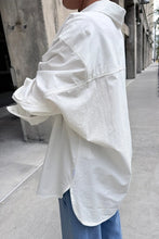 Load image into Gallery viewer, LE BON SHOPPE LIGHT WEIGHT OWEN SHIRT || WHITE