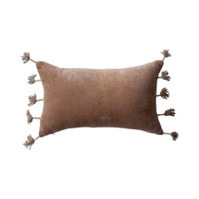 Load image into Gallery viewer, 20" x 12" COTTEN VELVET LUMBAR PILLOW