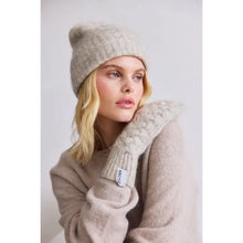 Load image into Gallery viewer, MOHAIR MITTENS || ARCTIC WHITE