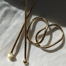 Load image into Gallery viewer, HAMMERED MINI HAIRPIN