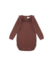 Load image into Gallery viewer, RYLEE + CRU RUFFLE COLLAR BODYSUIT || BURGUNDY