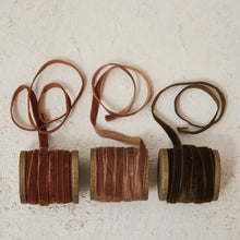 Load image into Gallery viewer, HOLIDAY VELVET RIBBON || 3 COLORS
