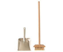 Load image into Gallery viewer, MAILEG MINIATURE BROOM SET