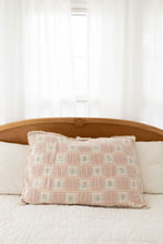 Load image into Gallery viewer, NEW GRAIN  PATCHWORK PILLOWCASE || FLEUR
