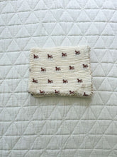 Load image into Gallery viewer, NEW GRAIN LAYERED GAUZE BLANKET || PONY
