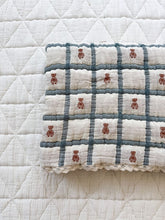 Load image into Gallery viewer, NEW GRAIN KEEPSAKE QUILT || TEDDY BLUEBELL
