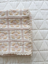 Load image into Gallery viewer, NEW GRAIN DAFFODIL QUILT
