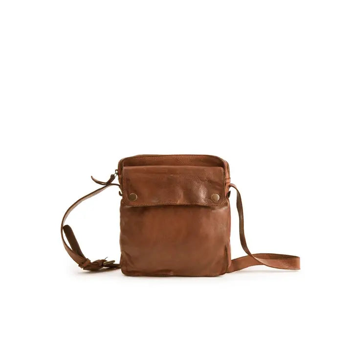 SUBMARINE CROSS BAG || COGNAC