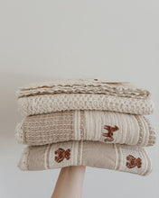 Load image into Gallery viewer, NEW GRAIN TEDDY PATCHWORK BLANKET || CRIB
