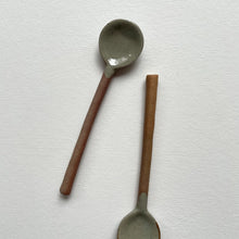 Load image into Gallery viewer, NEUTRAL HANDMADE JAPANESE POTTERY SPOON || GREEN
