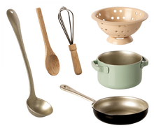 Load image into Gallery viewer, MAILEG MINIATURE COOKING SET
