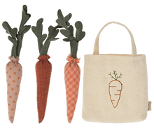 Load image into Gallery viewer, MAILEG CARROTS IN SHOPPING BAG || MINI
