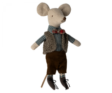 Load image into Gallery viewer, MAILEG VEST, PANTS &amp; BUTTERFLY TIE || GRANDPA MOUSE
