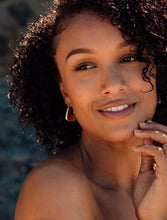 Load image into Gallery viewer, LUCIA HOOPS
