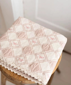 NEW GRAIN PATCHWORK BLANKET || BOW