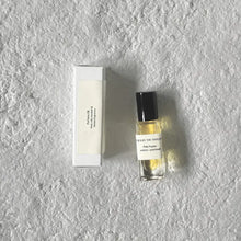 Load image into Gallery viewer, Pink Pepper, Vetiver + Patchouli Perfume Oil
