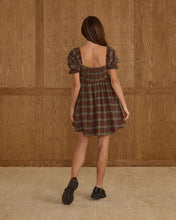 Load image into Gallery viewer, RYLEE + CRU NAOMI DRESS || HOLIDAY PLAID
