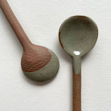 Load image into Gallery viewer, NEUTRAL HANDMADE JAPANESE POTTERY SPOON || GREEN
