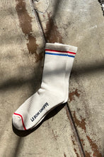 Load image into Gallery viewer, LE BON SHOPPE BOYFRIEND SOCKS || MILK
