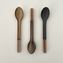 Load image into Gallery viewer, HANDMADE POTTERY TEA SPOON || GREEN
