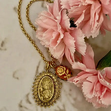 Load image into Gallery viewer, ROSE NECKLACE

