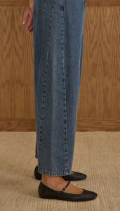 RYLEE + CRU BARREL PANT | INDIGO DENIM