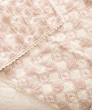 Load image into Gallery viewer, NEW GRAIN PATCHWORK BLANKET || BOW
