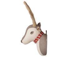 Load image into Gallery viewer, MAILEG Trophy deer - Light nature
