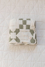 Load image into Gallery viewer, NEW GRAIN cottage quilt - basil
