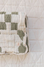Load image into Gallery viewer, NEW GRAIN cottage quilt - basil

