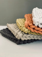 Load image into Gallery viewer, COTTON CROCHET POT HOLDER
