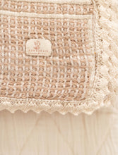 Load image into Gallery viewer, NEW GRAIN PATCHWORK BLANKET || FARM
