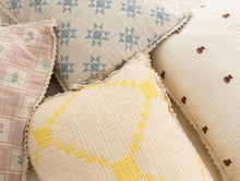 Load image into Gallery viewer, NEW GRAIN STAR QUILT PILLOWCASE || SKY
