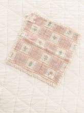 Load image into Gallery viewer, NEW GRAIN PATCHWORK LOVIE || FLEUR
