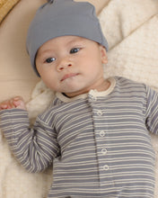 Load image into Gallery viewer, QUINCY MAE RIBBED BABY JUMPSUIT SLATE MICROSTRIPE
