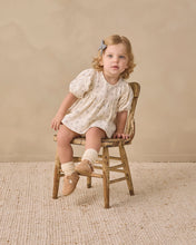 Load image into Gallery viewer, QUINCY MAE FRANCY SET WINTER BERRY

