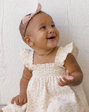 Load image into Gallery viewer, QUINCY MAE SMOCKED JERSEY DRESS DITSY
