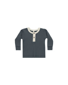 SALE - QUINCY MAE RIBBED HENLEY || INDIGO