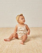 Load image into Gallery viewer, SALE - QUINCY MAE KNOTTED HEADBAND || HONEY
