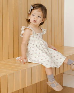 QUINCY MAE SMOCKED JERSEY DRESS || SUMMER FLOWER