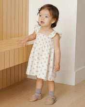 Load image into Gallery viewer, SALE - QUINCY MAE SMOCKED JERSEY DRESS || SUMMER FLOWER
