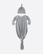 Load image into Gallery viewer, QUINCY MAE KNOTTED BABY GOWN + HAT SET OCEAN STRIPE
